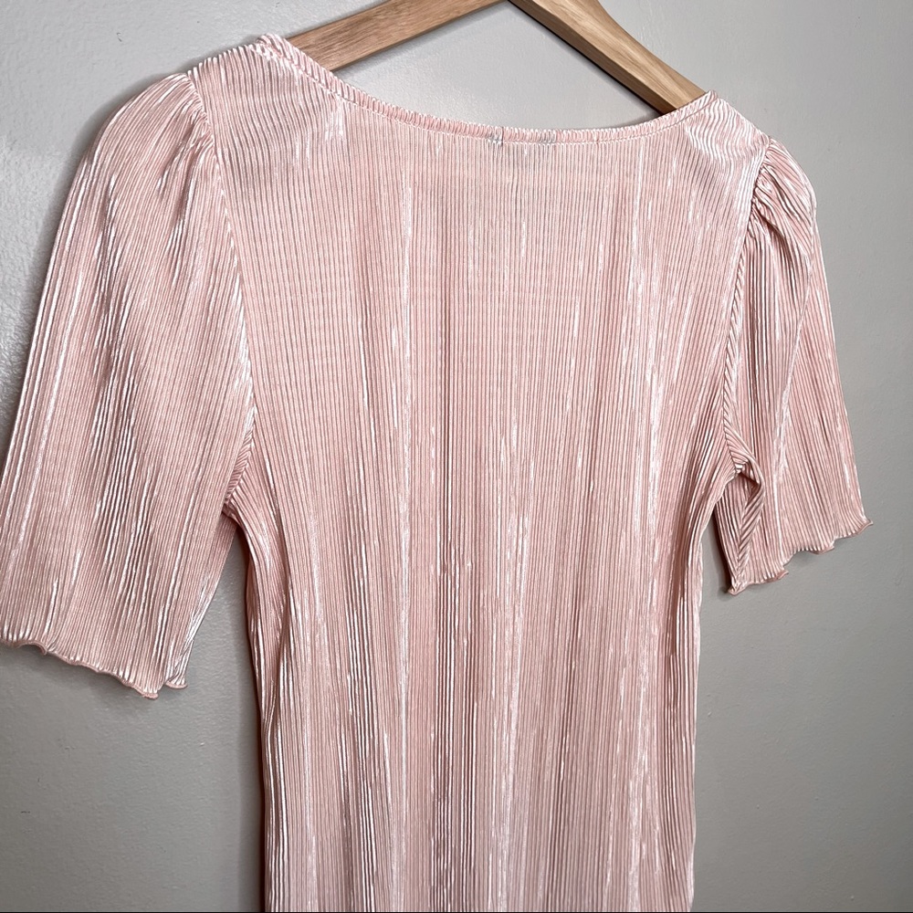 Vintage ANN TAYLOR Blush Peach Pink Crinkle Shimmering Pleated Top Blouse - Picture 6 of 8